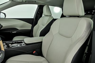 2024 Lexus RX 350 Premium   - Photo 21 - Joliet, IL 60435