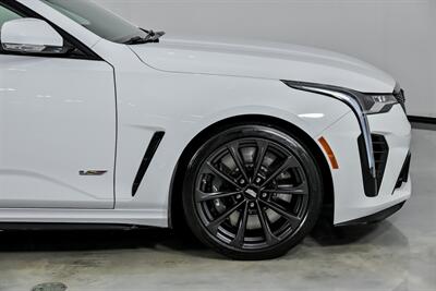 2022 Cadillac CT4-V Blackwing - Photo 15 - Joliet, IL 60435