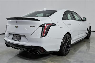 2022 Cadillac CT4-V Blackwing - Photo 12 - Joliet, IL 60435