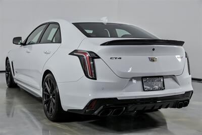 2022 Cadillac CT4-V Blackwing - Photo 10 - Joliet, IL 60435