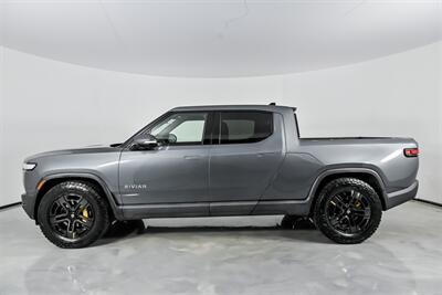 2023 Rivian R1T Adventure   - Photo 8 - Joliet, IL 60435