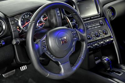 2014 Nissan GT-R Premium   - Photo 26 - Joliet, IL 60435