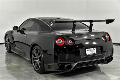 2014 Nissan GT-R Premium   - Photo 10 - Joliet, IL 60435