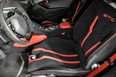 2022 Lamborghini Huracan STO   - Photo 21 - Joliet, IL 60435