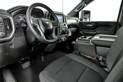 2023 Chevrolet Silverado 2500HD LT   - Photo 20 - Joliet, IL 60435