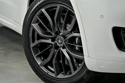 2024 Maserati Levante GT Ultima - Photo 4 - Joliet, IL 60435