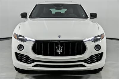 2024 Maserati Levante GT Ultima - Photo 5 - Joliet, IL 60435
