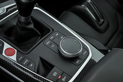 2024 BMW M2 -CARBON BUCKETS-MANUAL! - Photo 34 - Joliet, IL 60435