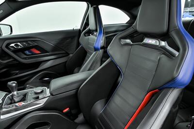 2024 BMW M2 -CARBON BUCKETS-MANUAL! - Photo 19 - Joliet, IL 60435