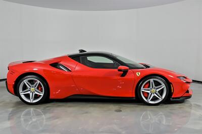 2021 Ferrari SF90 Stradale   - Photo 14 - Joliet, IL 60435