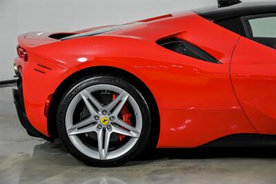 2021 Ferrari SF90 Stradale   - Photo 13 - Joliet, IL 60435