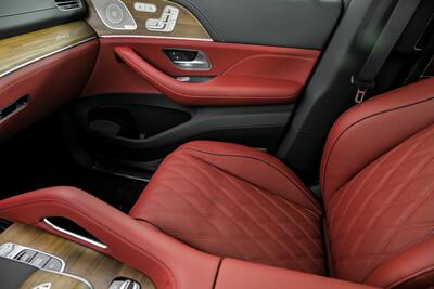 2025 Mercedes-Benz GLS Mercedes-Maybach GLS 600 4MATIC   - Photo 37 - Joliet, IL 60435