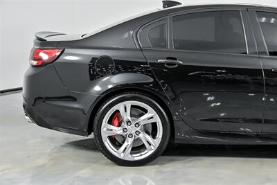 2016 Chevrolet SS   - Photo 13 - Joliet, IL 60435