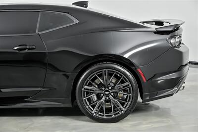 2019 Chevrolet Camaro ZL1-OVER $30K MODS   - Photo 9 - Joliet, IL 60435
