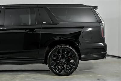 2026 Cadillac Escalade-V ESV -EXECUTIVE & ONYX PACKAGE-$187K MSRP - Photo 9 - Joliet, IL 60435