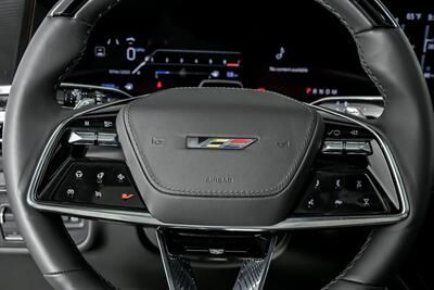 2026 Cadillac Escalade-V ESV -EXECUTIVE & ONYX PACKAGE-$187K MSRP - Photo 31 - Joliet, IL 60435