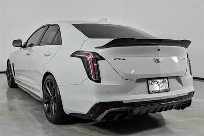 2022 Cadillac CT4-V Blackwing   - Photo 10 - Joliet, IL 60435