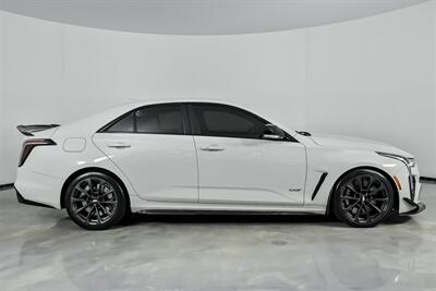 2022 Cadillac CT4-V Blackwing   - Photo 14 - Joliet, IL 60435