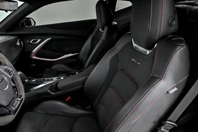 2021 Chevrolet Camaro ZL1-1LE TRACK PACK   - Photo 22 - Joliet, IL 60435