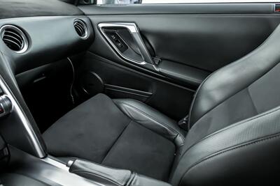 2010 Nissan GT-R Premium-$15K MODS-FBO-VOSSEN WHEELS   - Photo 38 - Joliet, IL 60435
