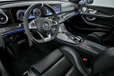 2018 Mercedes-Benz AMG E 63 S   - Photo 22 - Joliet, IL 60435