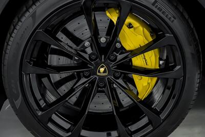 2024 Lamborghini Urus S - Photo 47 - Joliet, IL 60435