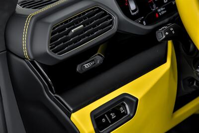 2024 Lamborghini Urus S - Photo 30 - Joliet, IL 60435