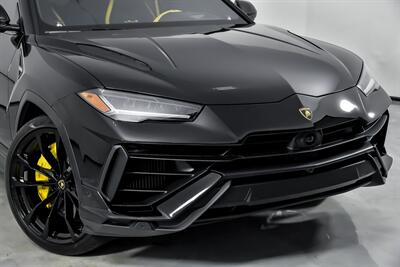 2024 Lamborghini Urus S - Photo 2 - Joliet, IL 60435