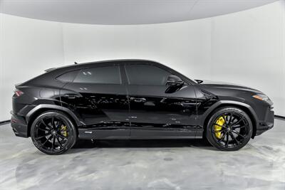 2024 Lamborghini Urus S - Photo 13 - Joliet, IL 60435