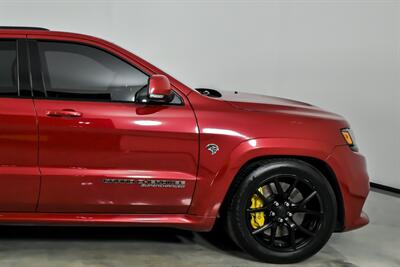 2018 Jeep Grand Cherokee Trackhawk   - Photo 12 - Joliet, IL 60435