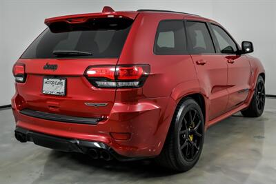 2018 Jeep Grand Cherokee Trackhawk   - Photo 10 - Joliet, IL 60435