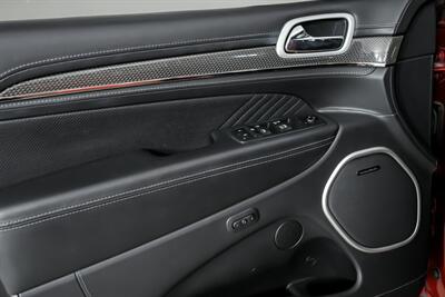2018 Jeep Grand Cherokee Trackhawk   - Photo 15 - Joliet, IL 60435