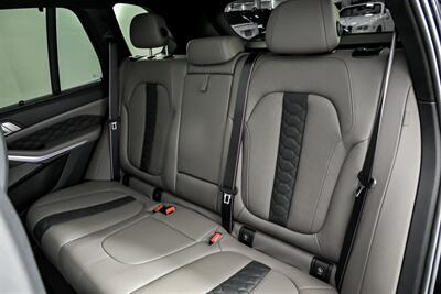 2022 BMW X5 M COMPETITION   - Photo 25 - Joliet, IL 60435