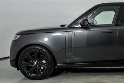 2023 Land Rover Range Rover P530 SE - Photo 8 - Joliet, IL 60435