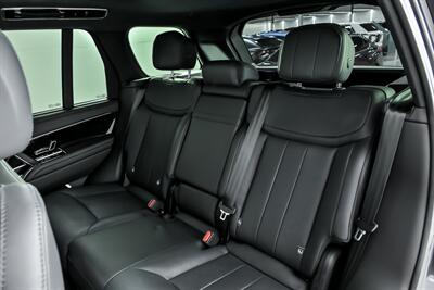 2023 Land Rover Range Rover P530 SE - Photo 24 - Joliet, IL 60435
