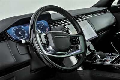 2023 Land Rover Range Rover P530 SE - Photo 25 - Joliet, IL 60435