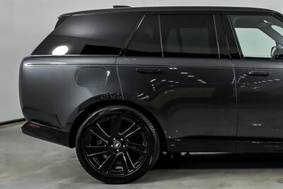 2023 Land Rover Range Rover P530 SE - Photo 13 - Joliet, IL 60435