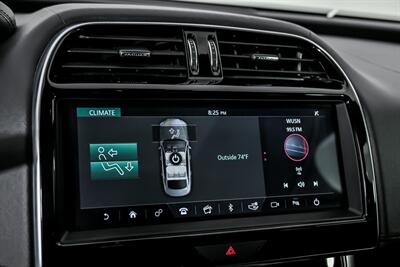 2020 Jaguar XE P250 S   - Photo 31 - Joliet, IL 60435