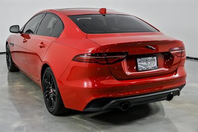 2020 Jaguar XE P250 S   - Photo 10 - Joliet, IL 60435
