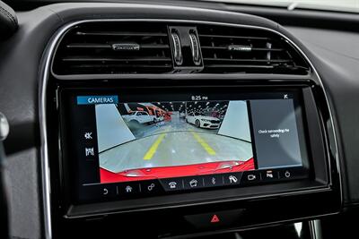 2020 Jaguar XE P250 S   - Photo 32 - Joliet, IL 60435