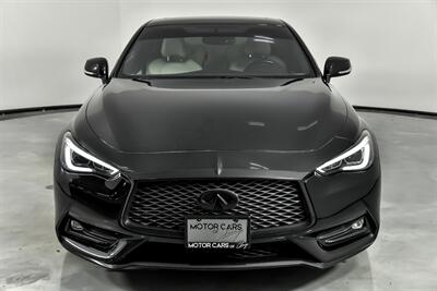 2017 INFINITI Q60 Red Sport 400   - Photo 5 - Joliet, IL 60435