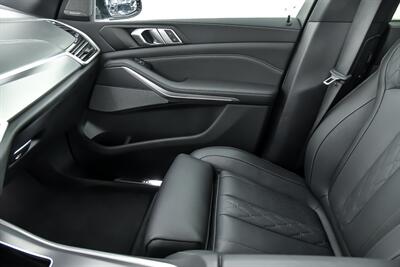 2022 BMW X5 M50i-M SPORT   - Photo 39 - Joliet, IL 60435