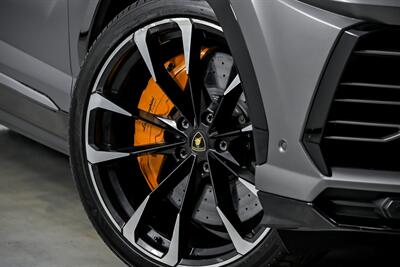 2021 Lamborghini Urus   - Photo 4 - Joliet, IL 60435