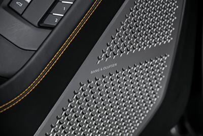 2021 Lamborghini Urus   - Photo 21 - Joliet, IL 60435