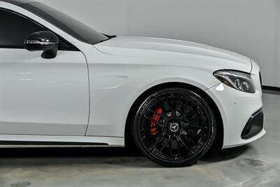 2017 Mercedes-Benz AMG C 63 S   - Photo 15 - Joliet, IL 60435