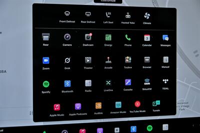 2021 Tesla Model S Plaid - Photo 28 - Joliet, IL 60435