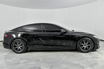 2021 Tesla Model S Plaid - Photo 14 - Joliet, IL 60435