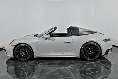 2022 Porsche 911 Targa 4S   - Photo 7 - Joliet, IL 60435