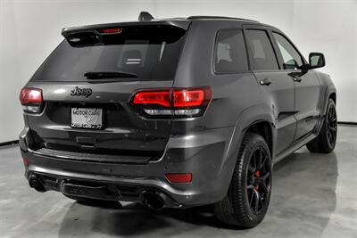 2019 Jeep Grand Cherokee SRT   - Photo 11 - Joliet, IL 60435