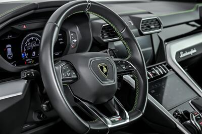 2019 Lamborghini Urus   - Photo 26 - Joliet, IL 60435